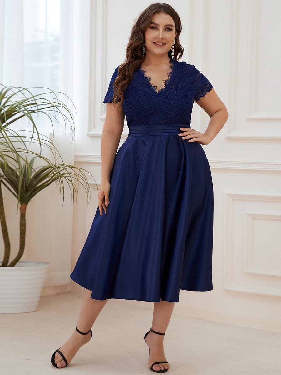 MsDresslyEP Plus Formal Dress Plus Size V-neck Lace Bodice A-line Cocktail Dress with Pockets